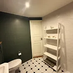 Kooli 7 - Ii Floor Sea View With Balcony In Old Town Апартаменты Хаапсалу