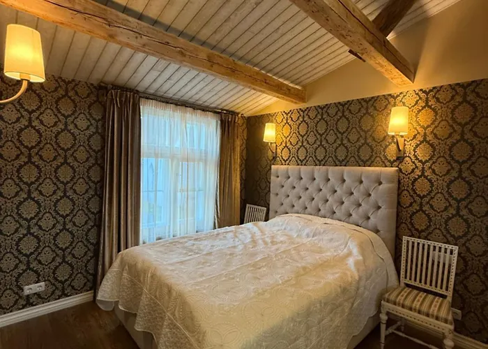 Kooli 7 - Ii Floor Sea View With Balcony In Old Town *